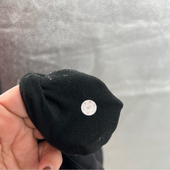 LULULEMON Black High Waisted Leggings Reflective - Picture 7 of 7